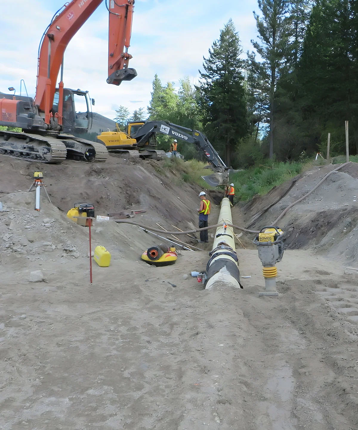 Charlie Lake dam civil construction